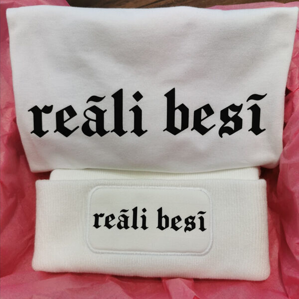 Dāvanu komplekts "Reāli besī"