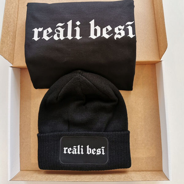 Dāvanu komplekts "Reāli besī"